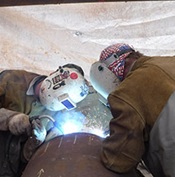 Wire welding on a pipeline jobsite
