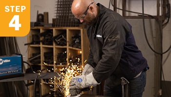 grinding metal with a grinding disk