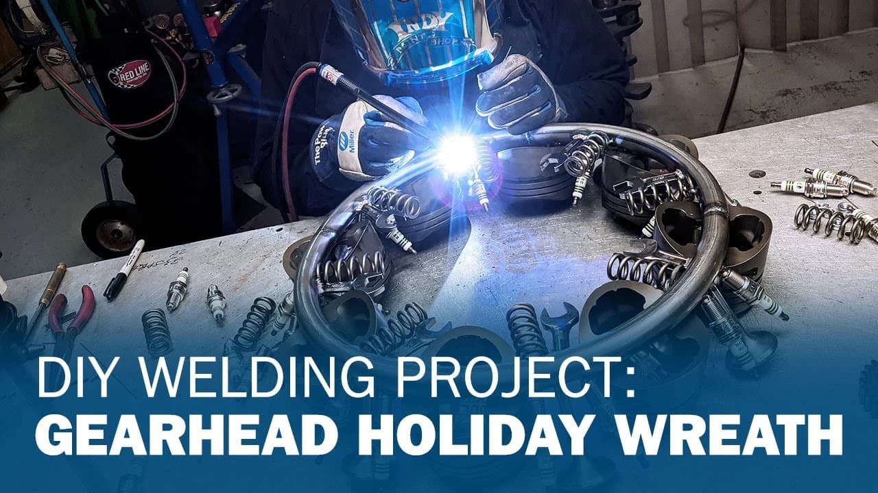 GearHead_Holiday_Wreath.jpg