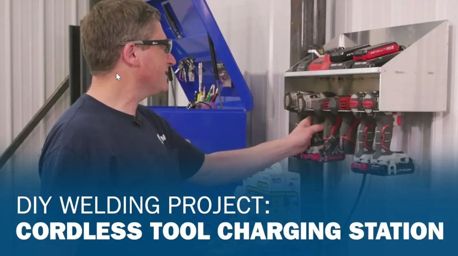 Cordless_Tool_Charge_Station.png